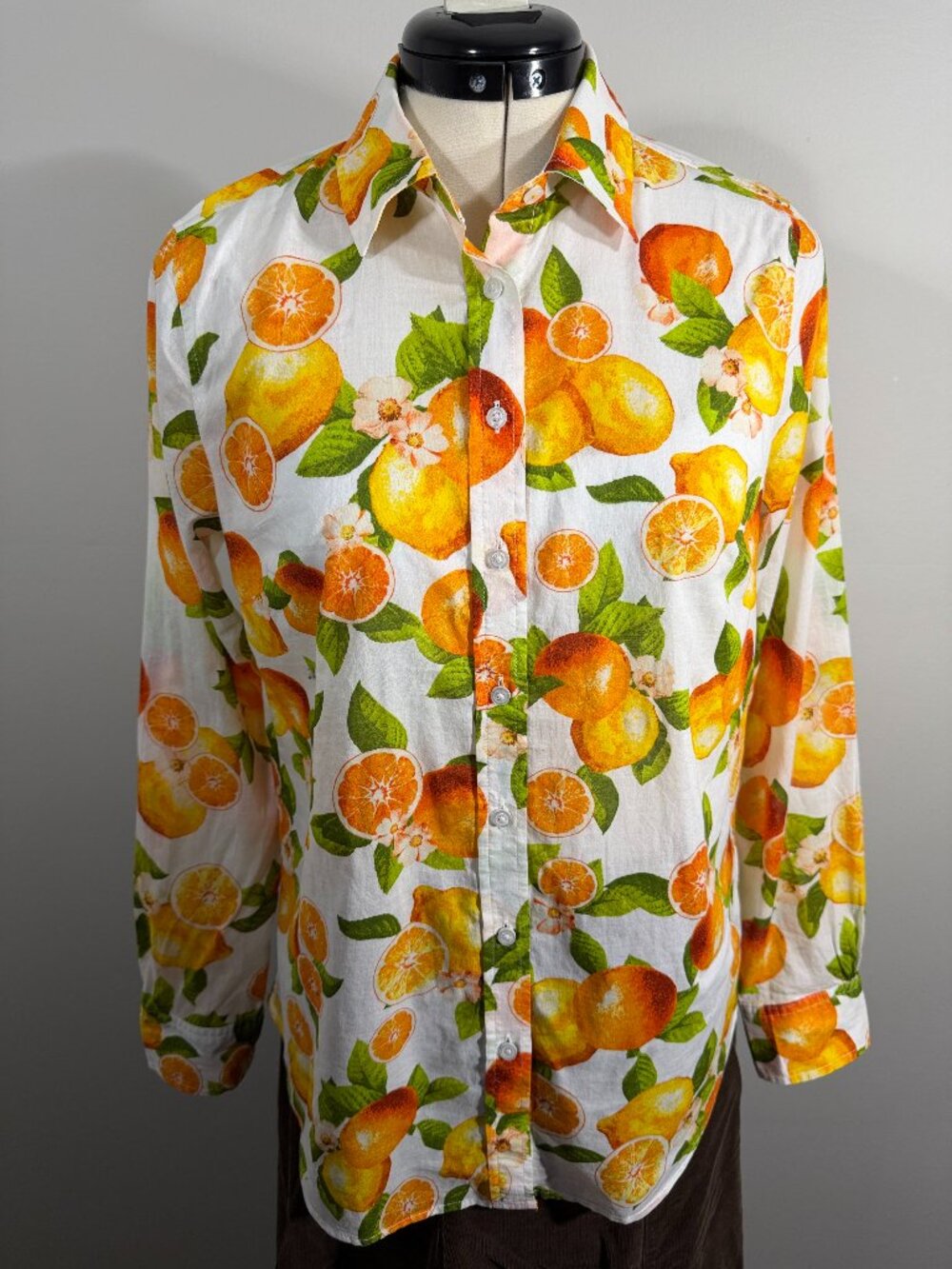 Talbots women`s cotton blouse with an orange print,size XS